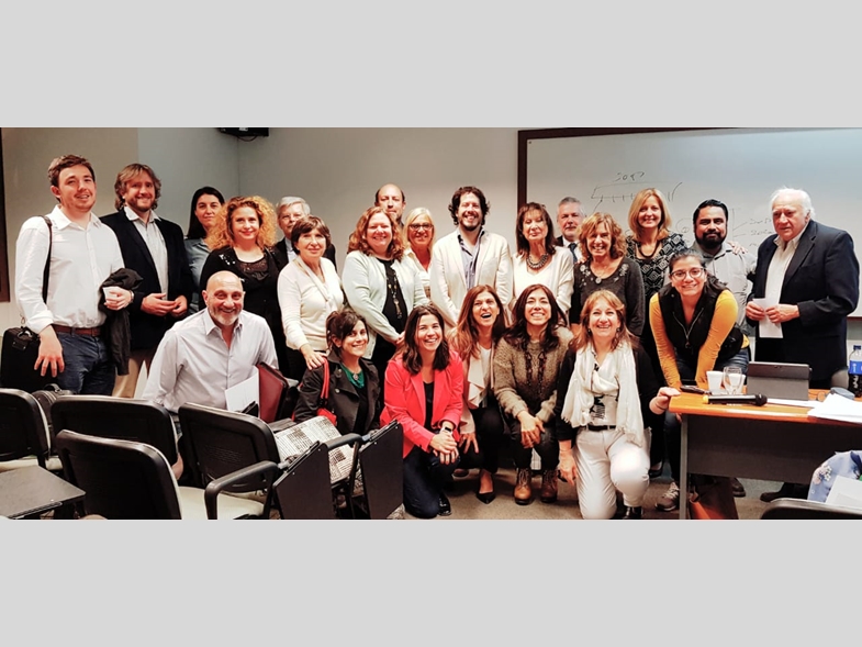 Asistentes.Inauguración. Curso. Aportes científicos para investigar el fenómeno jurídico