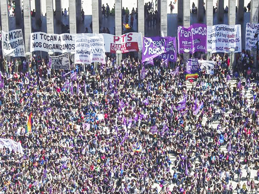 2017 -Manifiesto Internacional del movimiento Pan y Rosas- España