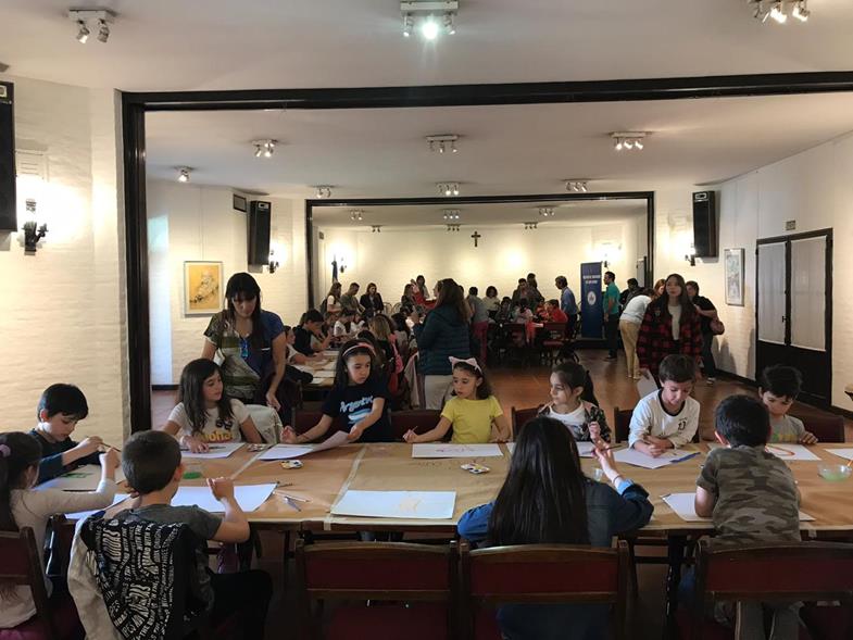 Concurso de manchas infantil para artistas pintores