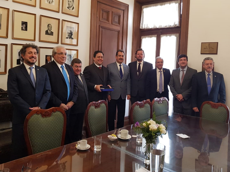 Visita del Presidente de la OAB, Dr. Felipe Santa Cruz, en la FACA