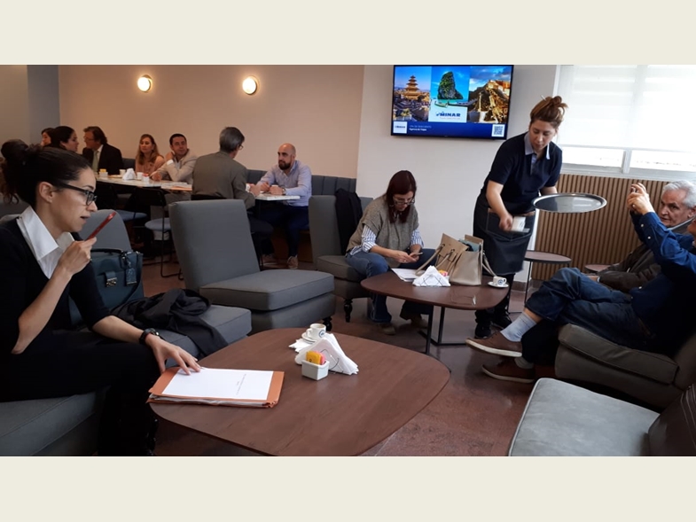 Inauguración. "Zona de cafetería" en la Sala de Profesionales