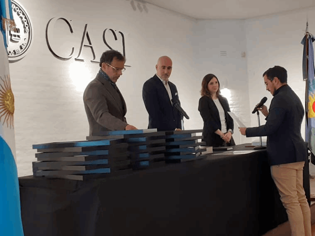 El CASI recibió a 28 nuevos matriculados y reafirmó su apuesta a la formación en IA