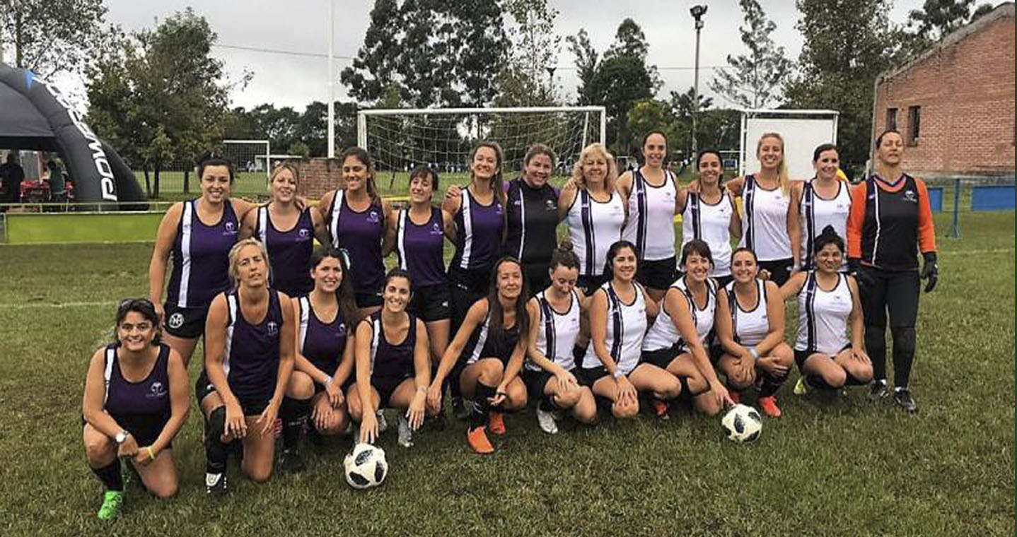 Futbol femenino. COPROBA Equipo VIOLETA, campeón 2