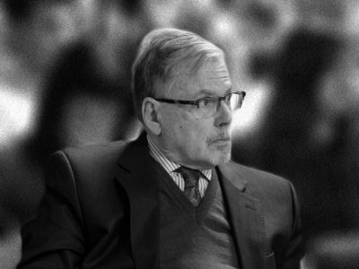 Aceptan la renuncia del Min. Dr. Eduardo De Lázzari