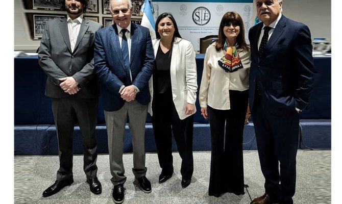 Caso Maradona - Jury a la Dra. Makintach